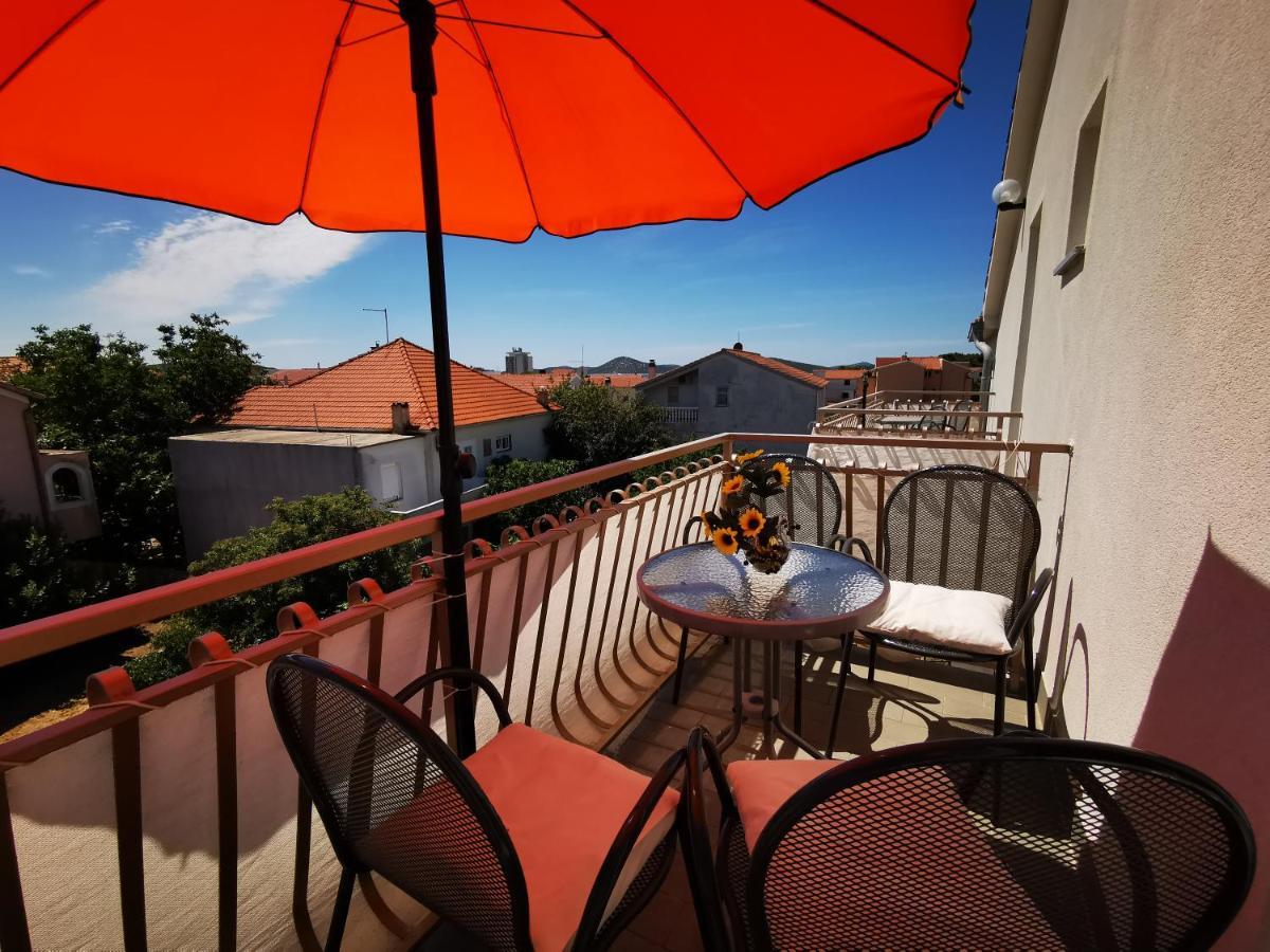 Boutique Apartments Julija Vodice Esterno foto